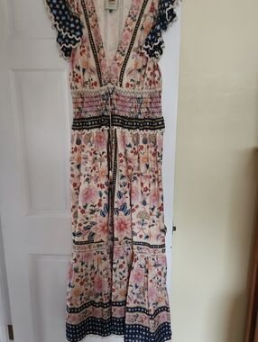 chinese dress ladies Light Blue Floral Delhi Sleeveless Maxi Dress